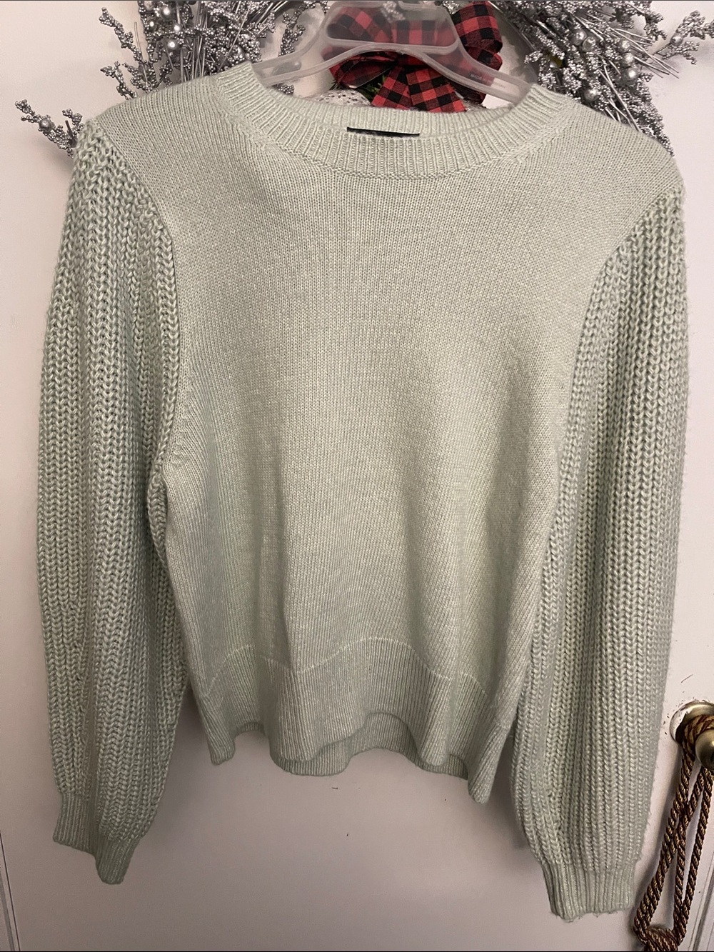 Ann Taylor Mint Green Crewneck Sweater